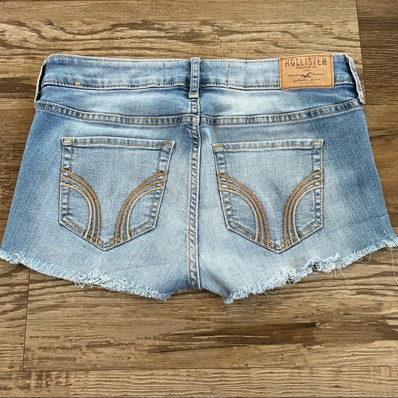 Hollister Super Skinny shorts 26 - Picture 3 of 4